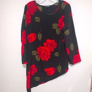 Caribou New York Medium Floral Print Asymmetrical Cut Blouse